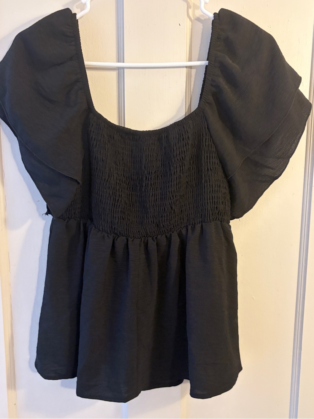 SHEIN Black Smocked Peplum Top with Flutter Sleeves
